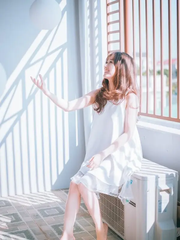 What is the right time to get Vitamin D from sunlight?