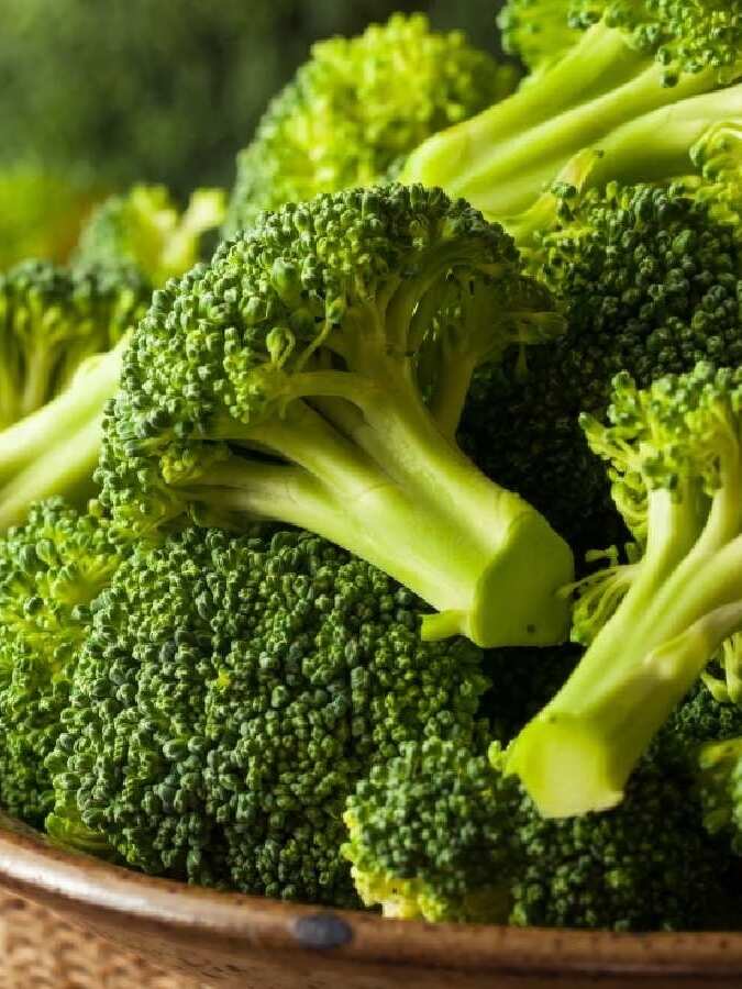 Eating Broccolo 7 ways to eat broccoli