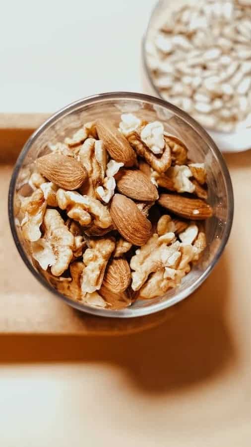 6 nuts that lower bad cholesterol levels