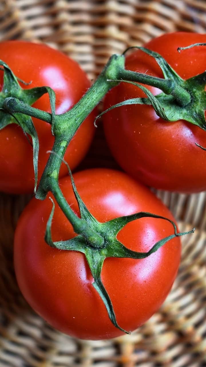 10 health benefits of tomatoes