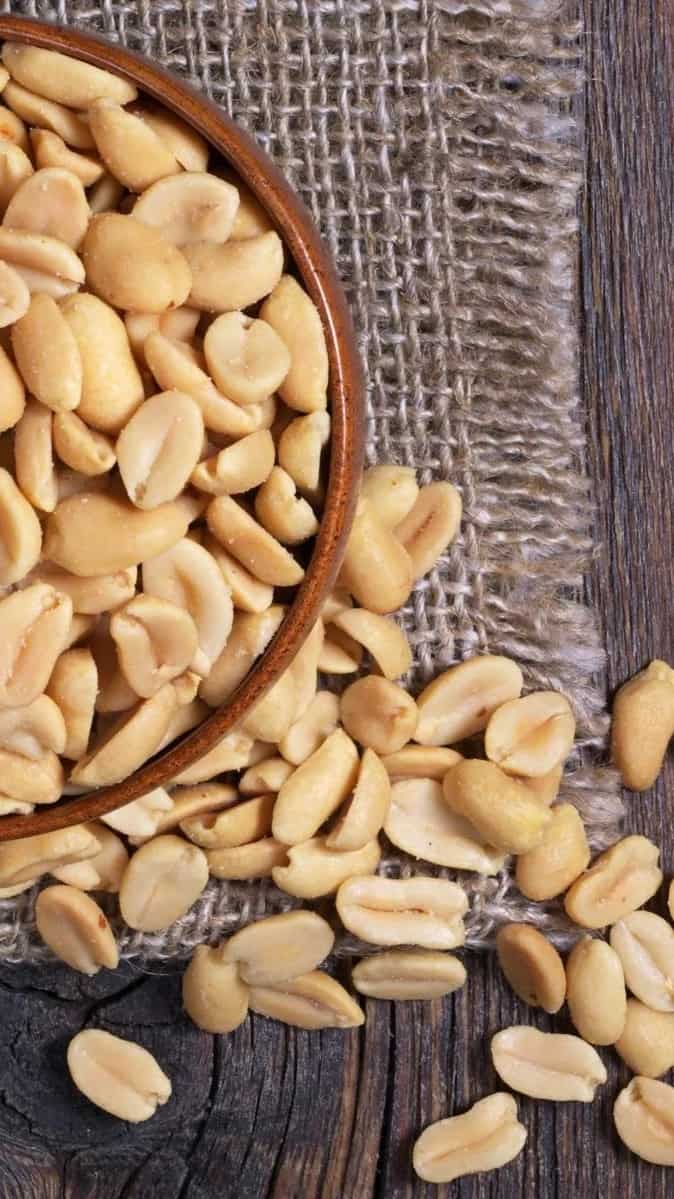 Benefits of eating peanut daily