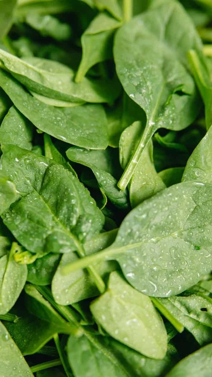 8 surprising health benefits of spinach