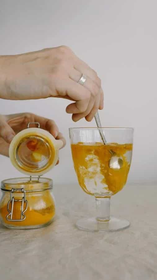 Weight loss 10 benefits of drinking turmeric water