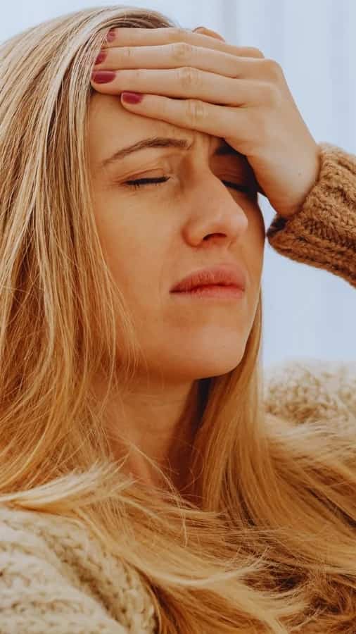 8 ways to cure headache in winter
