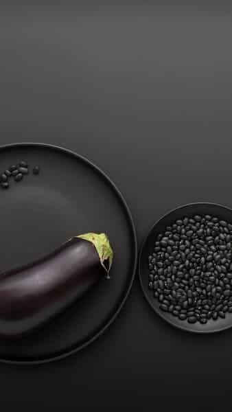 9 black foods that are extremely healthy to eat daily